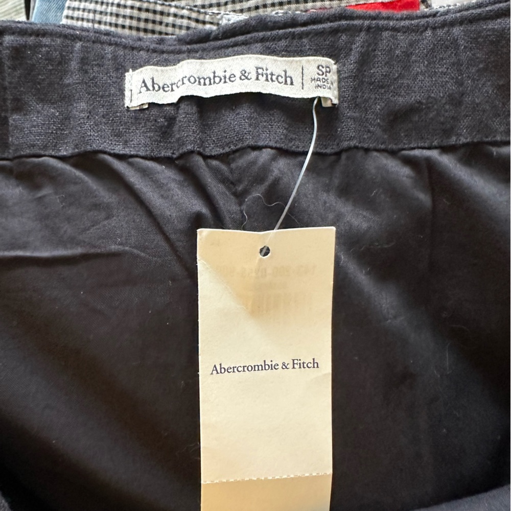 Abercrombie Black Midi skirt - Picture 2 of 2